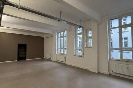 Gewerbeobjekt Krefeld Stadtmitte - 2 Zimmer, 90 m&sup2;, 790&euro; | Angebot:25834916