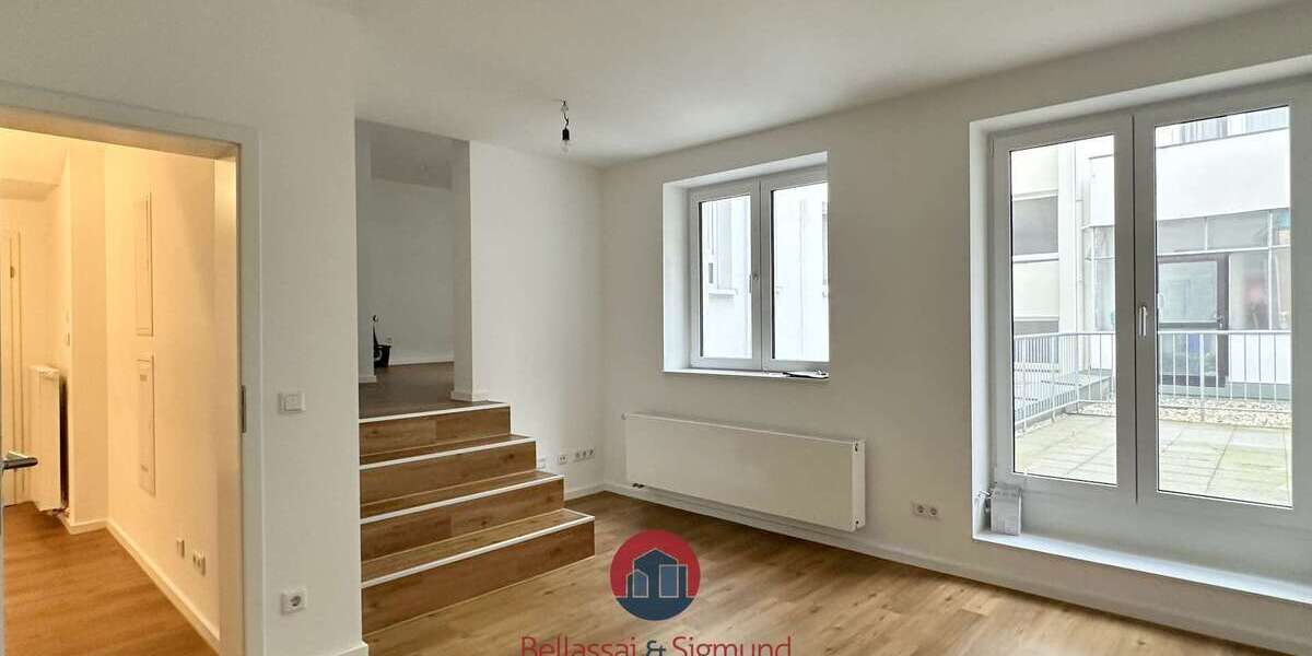 Etagenwohnung Düsseldorf Friedrichstadt - 3 Zimmer, 96 m&sup2;, 1.498&euro; | Angebot:26993702