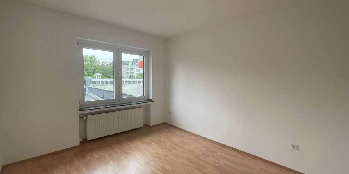 Etagenwohnung Düsseldorf Stadtbezirk 2 - 2 Zimmer, 52 m&sup2;, 720&euro; | Angebot:26996598