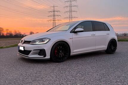 VW Golf 85.500 km 25.299 &euro; Dormagen 41542