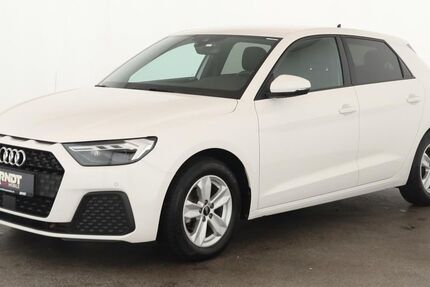 Audi A1 26.600 km 22.584 &euro; Düsseldorf 40233