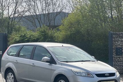 Ford Focus 115.000 km 3.699 &euro; Jülich 52428