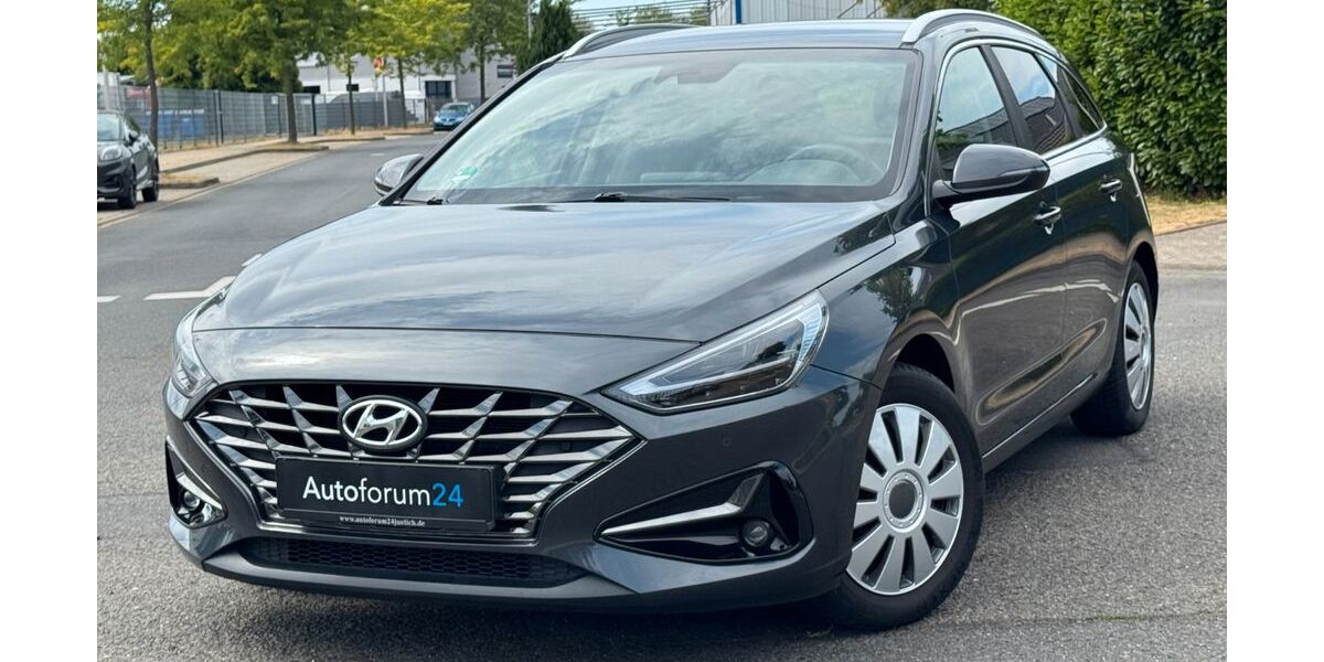 Hyundai i30 70.000 km 12.299 &euro; Jülich 52428