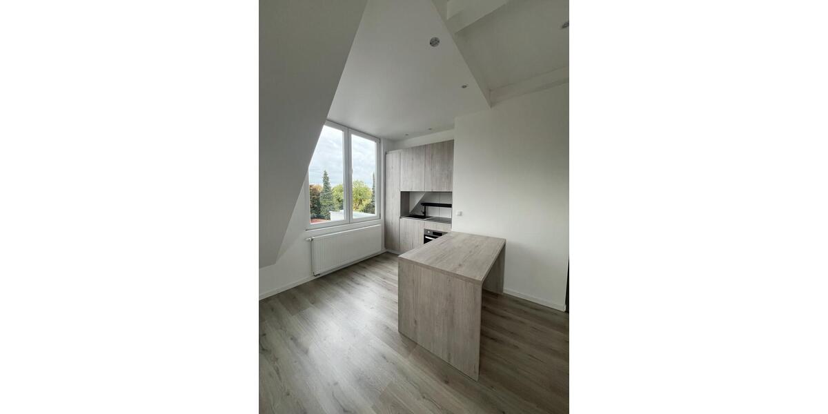 Dachgeschoßwohnung Jülich - 2 Zimmer, 63 m&sup2;, 1.080&euro; | Angebot:25407434