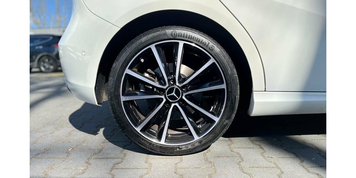 Mercedes-Benz A 220 CDI / AMG / Pano / Kamera / Navi / Euro6 195.000 km 15.890 &euro; Mönchengladbach 41066