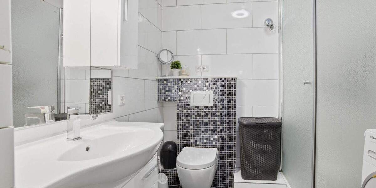 Etagenwohnung Mönchengladbach Schrievers - 4 Zimmer, 101 m&sup2;, 159.000&euro; | Angebot:25779610