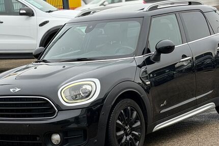 Mini Countryman D (Cooper) 294.228 km 7.900 &euro; Hückelhoven 41836