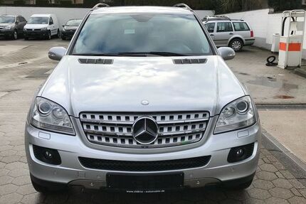 Mercedes-Benz ML 280 302.000 km 7.990 &euro; Jüchen 41363