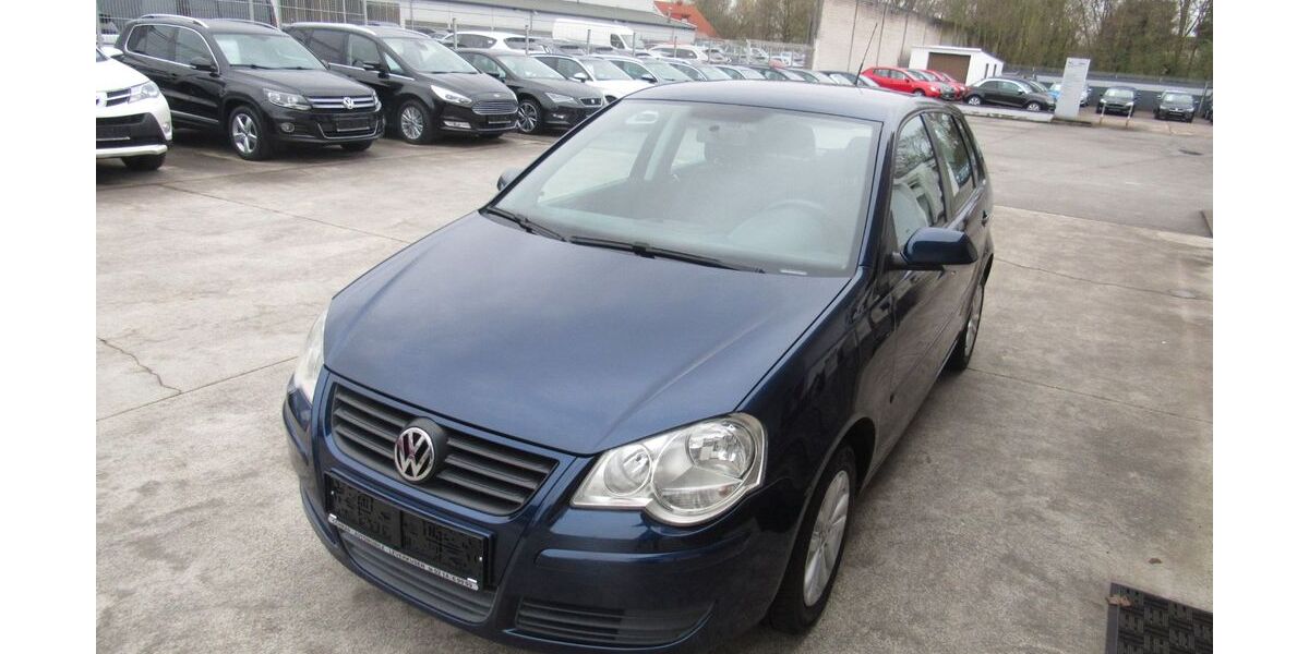 VW Polo 107.500 km 3.900 &euro; Leverkusen 51371