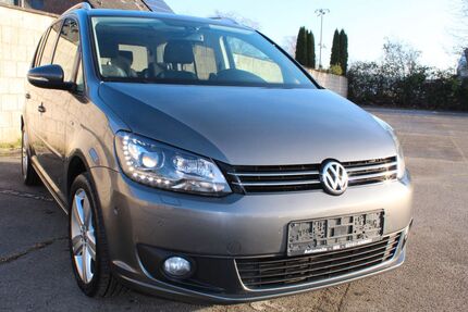 VW Touran 162.900 km 11.450 &euro; Mönchengladbach 41066