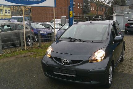 Toyota Aygo (X) 50.687 km 4.950 &euro; Leverkusen 51377