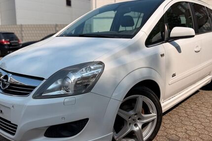 Opel Zafira 186.224 km 2.800 &euro; Düsseldorf 40233