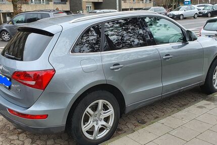 Audi Q5 74.000 km 16.000 &euro; MÖNCHENGLADBACH 41239