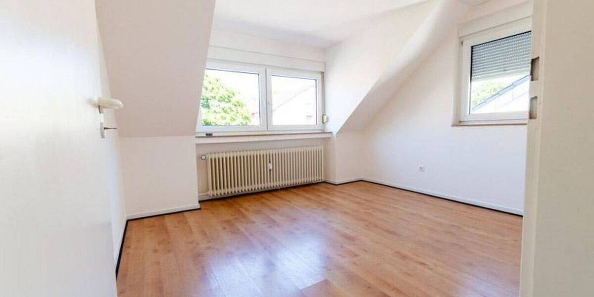 Etagenwohnung Leverkusen Hitdorf - 3 Zimmer, 78 m&sup2;, 219.000&euro; | Angebot:26102921