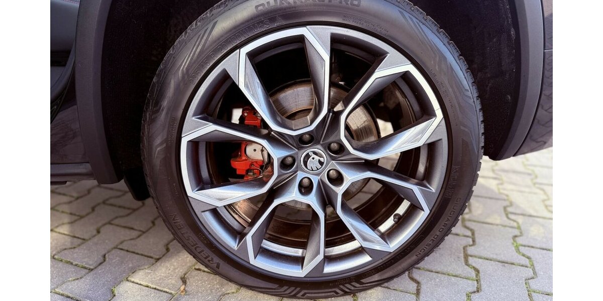 Skoda Kodiaq RS 4x4 / Pano / Alcantara / Kamera 99.900 km 31.890 &euro; Mönchengladbach 41066