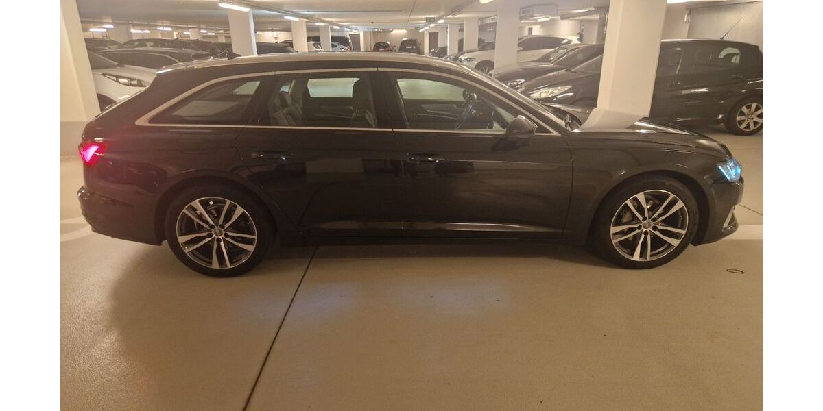 Audi A6 93.850 km 26.990 &euro; Düsseldorf 40476