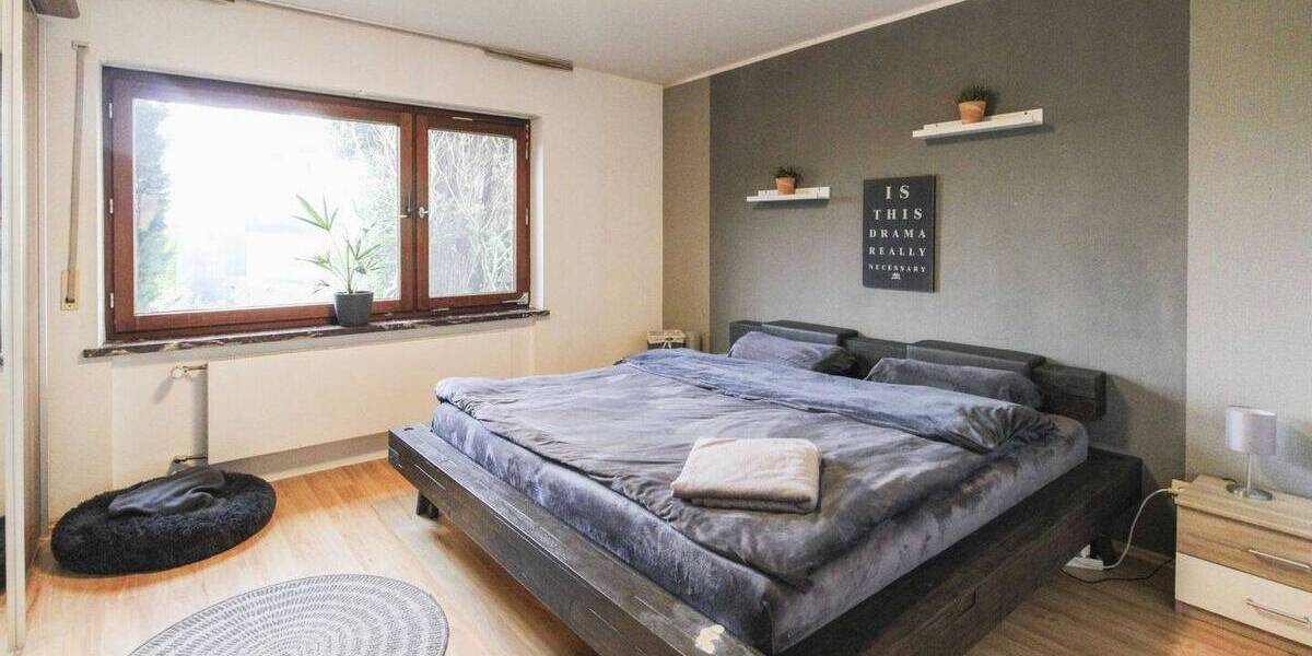 Einfamilienhaus Viersen Dülken - 9 Zimmer, 214 m&sup2;, 595.000&euro; | Angebot:25997214