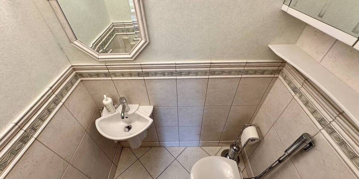 Bungalow Neuss Hoisten - 5 Zimmer, 107 m&sup2;, 449.000&euro; | Angebot:26154719