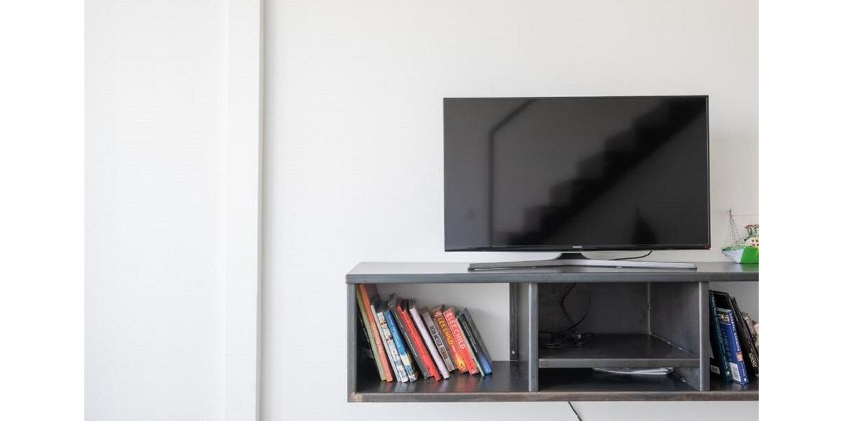 Dachgeschoßwohnung Düsseldorf Pempelfort - 2 Zimmer, 51 m&sup2;, 1.050&euro; | Angebot:26050315