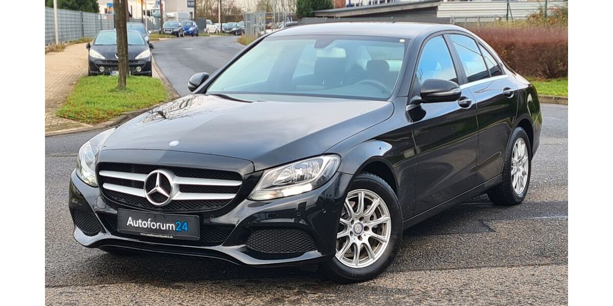 Mercedes-Benz C 180 90.000 km 15.899 &euro; Jülich 52428
