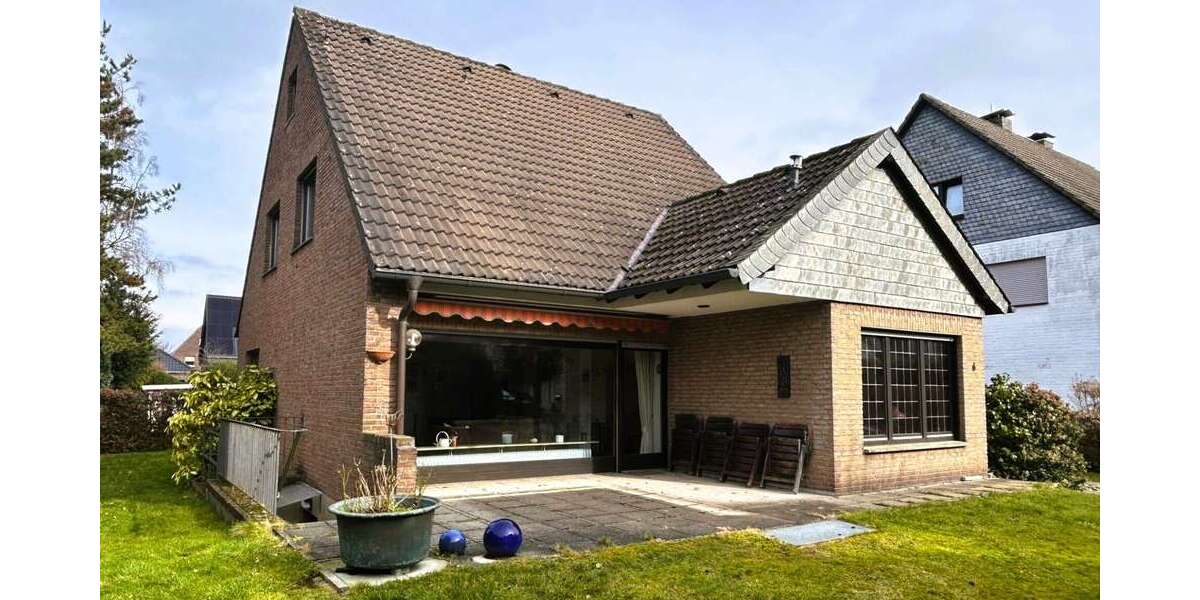 Einfamilienhaus Meerbusch Kierst - 6 Zimmer, 143 m&sup2;, 680.000&euro; | Angebot:25247438