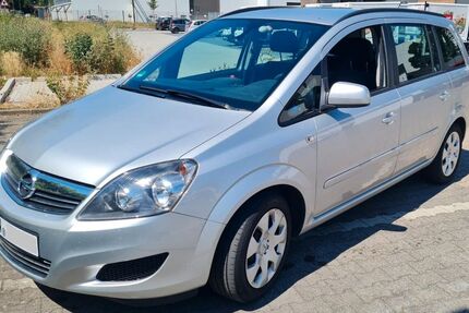 Opel Zafira 115.000 km 5.290 &euro; Merzenich 52399