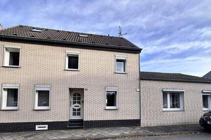 Haus Mönchengladbach Pongs - 6 Zimmer, 155 m&sup2;, 229.000&euro; | Angebot:25684504