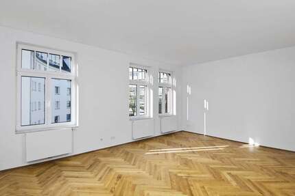 Wohnung Düsseldorf Stadtbezirk 3 - 3.5 Zimmer, 136 m&sup2;, 2.400&euro; | Angebot:26187306