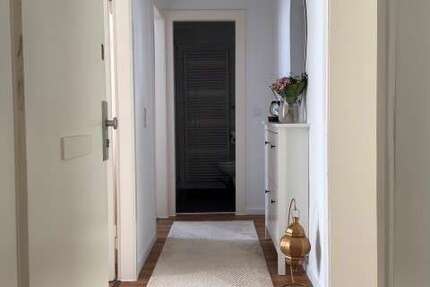 Wohnung Düsseldorf Stadtmitte - 3 Zimmer, 79 m&sup2;, 1.075&euro; | Angebot:26994171