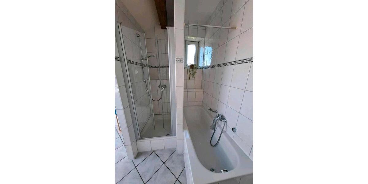 Dachgeschoßwohnung Kaarst - 3 Zimmer, 79 m&sup2;, 249.000&euro; | Angebot:26740934