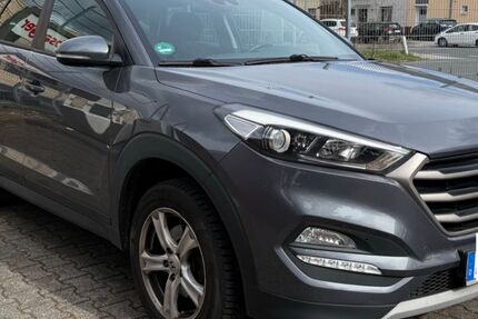 Hyundai TUCSON 135.579 km 11.000 &euro; Mönchengladbach 41199