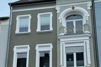 Haus Linnich - 11 Zimmer, 295 m&sup2;, 498.000&euro; | Angebot:24766956