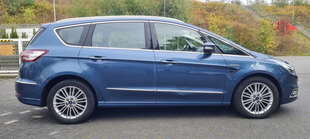 Ford S-Max 113.000 km 18.500 &euro; Ratingen 40878