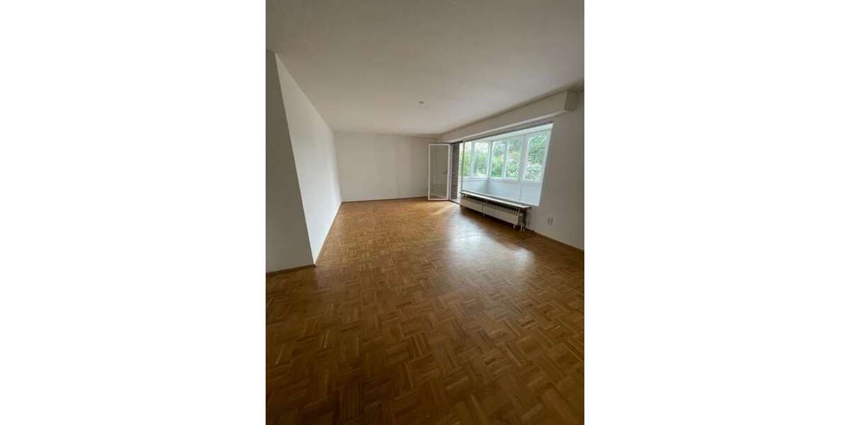 Etagenwohnung Düsseldorf Vennhausen - 3 Zimmer, 106 m&sup2;, 1.275&euro; | Angebot:26249257