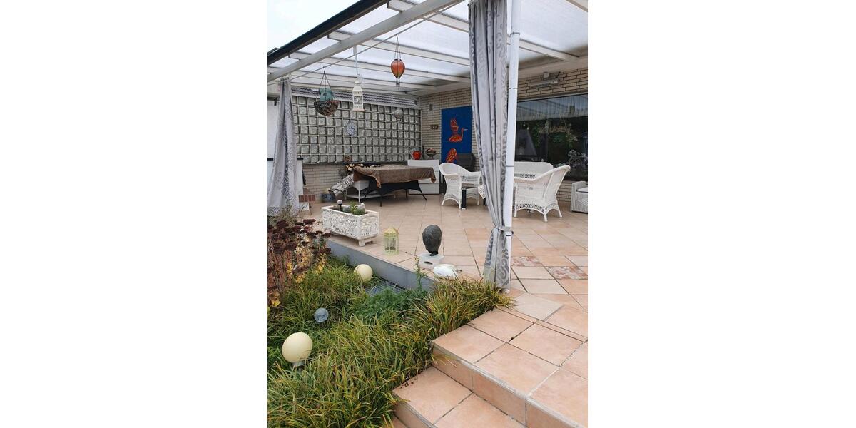 Einfamilienhaus Bergheim - 6 Zimmer, 165 m&sup2;, 595.000&euro; | Angebot:26253399