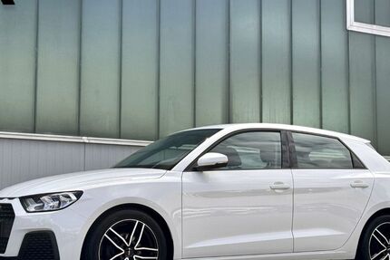Audi A1 142.624 km 11.990 &euro; Viersen 41748