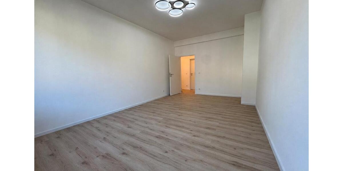 Etagenwohnung Düsseldorf Stadtbezirk 3 - 3 Zimmer, 70 m&sup2;, 1.366&euro; | Angebot:26310437