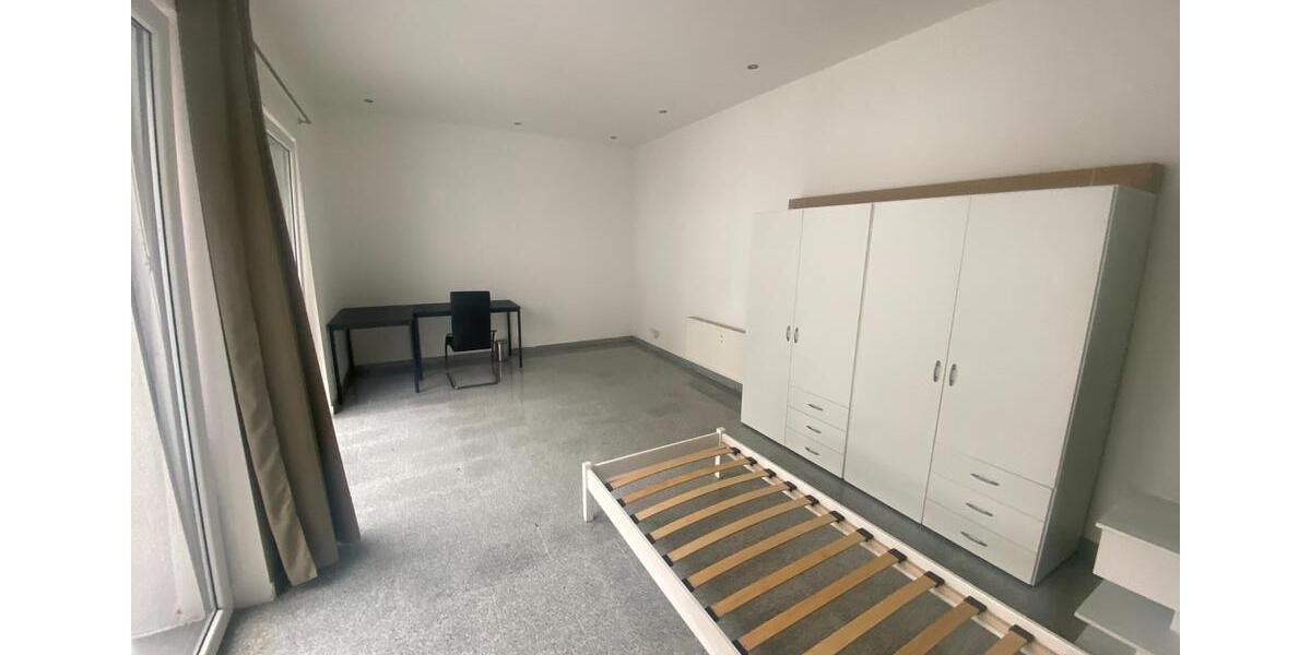 Erdgeschoßwohnung Mönchengladbach - 1 Zimmer, 20 m&sup2;, 455&euro; | Angebot:25177743