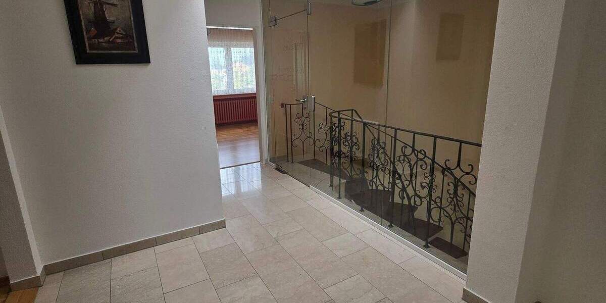 Gewerbeobjekt Frechen Habbelrath - 8 Zimmer, 850.000&euro; | Angebot:25780743