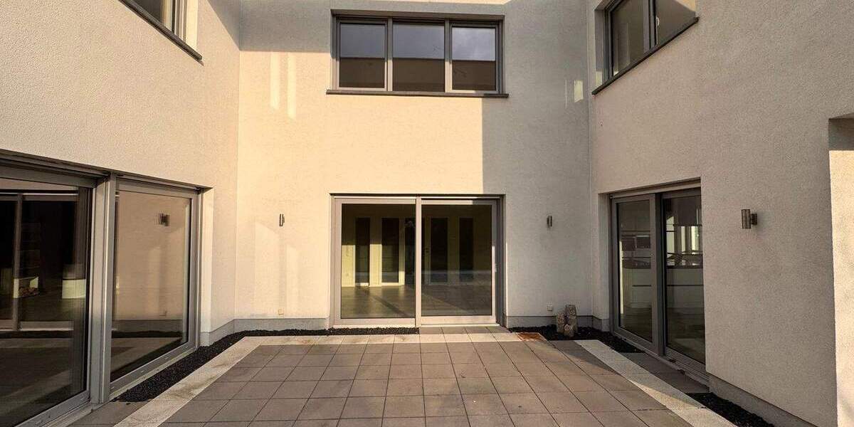 Einfamilienhaus Wassenberg - 6 Zimmer, 326 m&sup2;, 895.000&euro; | Angebot:25695074