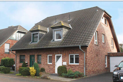 Haus Krefeld Fischeln - 4 Zimmer, 121 m&sup2;, 1.800&euro; | Angebot:26229904