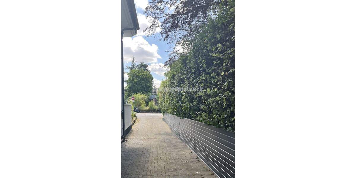 Grundstück Köln-Weiden Weiden - 490.000&euro; | Angebot:25709975