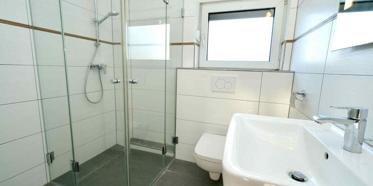 Reihenmittelhaus Neuss Weckhoven - 5 Zimmer, 120 m&sup2;, 419.000&euro; | Angebot:25779398