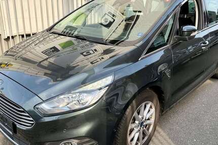 Ford S-Max 179.322 km 8.950 &euro; Krefeld 47799