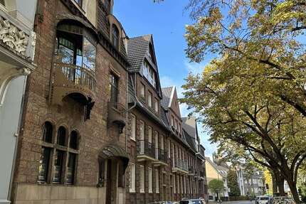 Wohnung Krefeld Cracau - 3 Zimmer, 179 m&sup2;, 2.327&euro; | Angebot:26989643