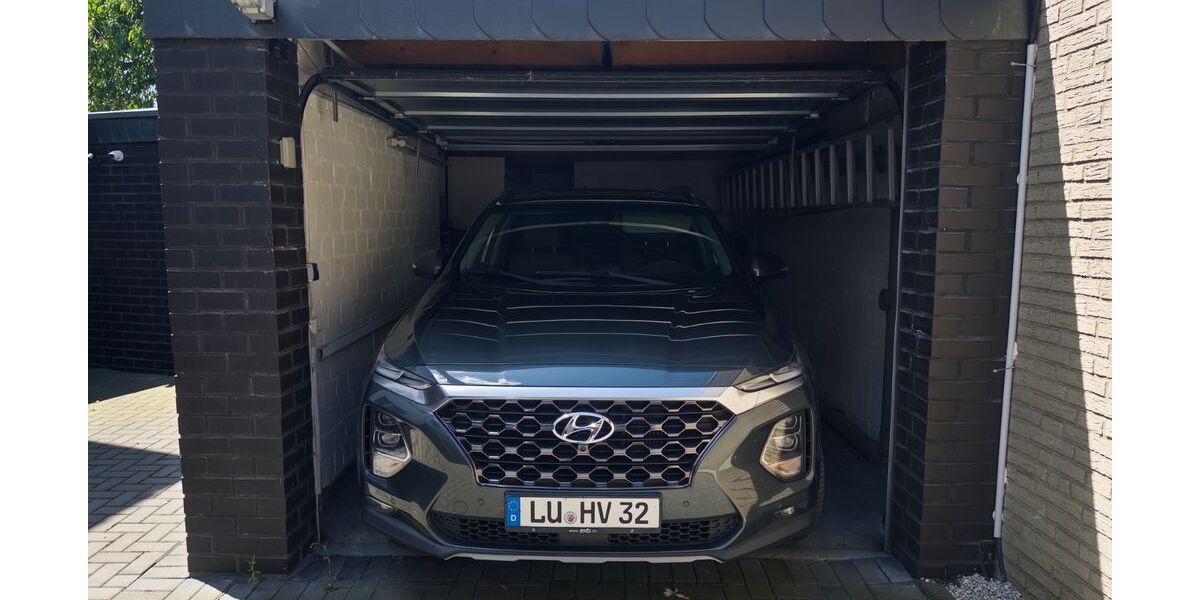 Hyundai SANTA FE 157.892 km 19.780 &euro; Mönchengladbach 41066