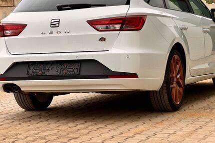 Seat Leon 142.200 km 9.900 &euro; Hückelhoven 41836