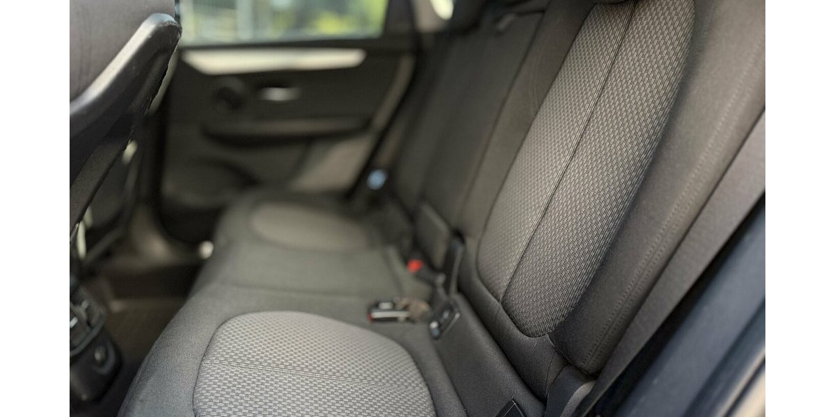 BMW 218 Active Tourer i / Advantage / PANO / Keyless 70.000 km 16.390 &euro; Mönchengladbach 41066