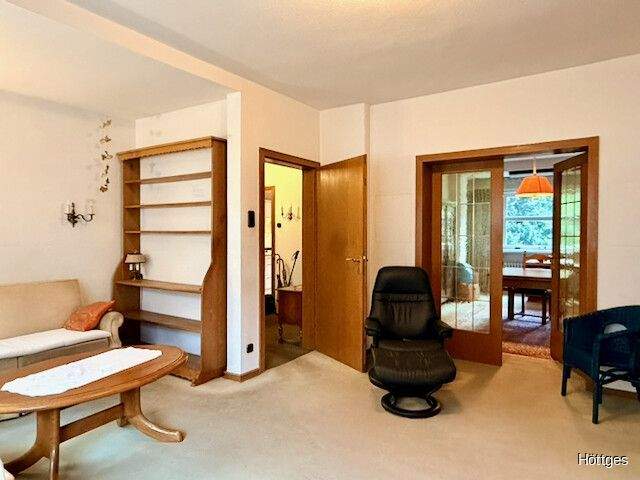 Reihenmittelhaus Mönchengladbach Waldhausen - 7 Zimmer, 192 m&sup2;, 349.000&euro; | Angebot:25698278