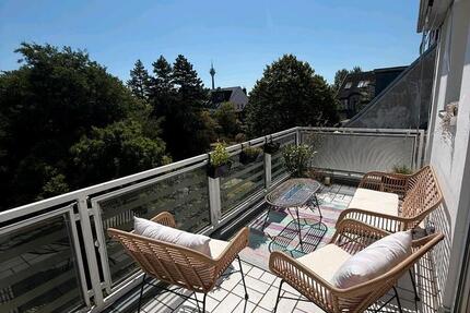 Wohnung Düsseldorf Niederkassel - 3 Zimmer, 102 m&sup2;, 2.350&euro; | Angebot:27598728